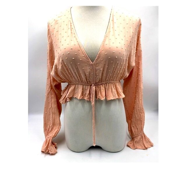 Audrey 3+1 Tops - Audrey 3 + 1 Cropped Blouse Small Light Peach Long Sleeve Festival V Neck